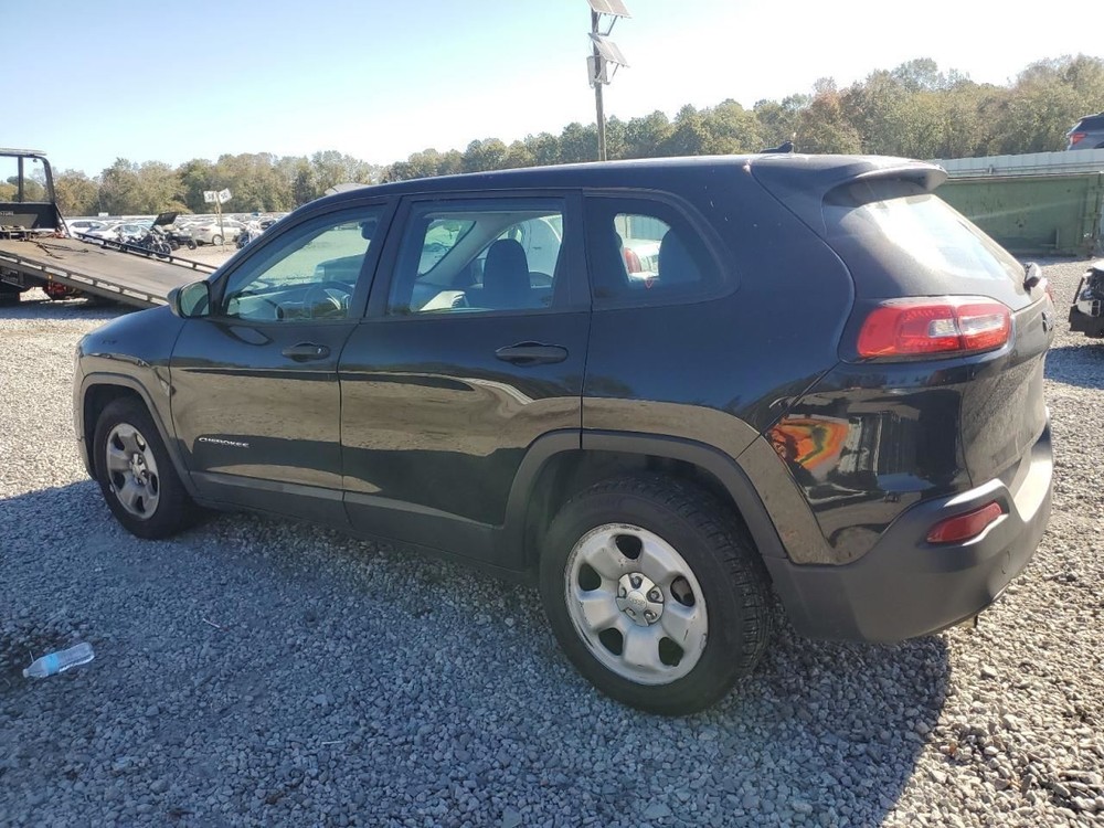 CHEROKEE 2014 Glove Box 4921045