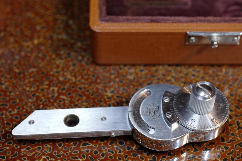 Leitz Rotating Mica Compensator for Polarizing Microscope 1950s Optics Antique