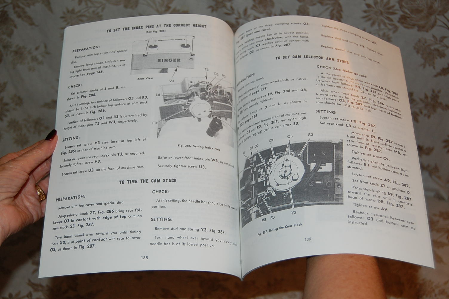 Professional Full Edition Service Manual for Singer 401 & 401A Sewing Machines.