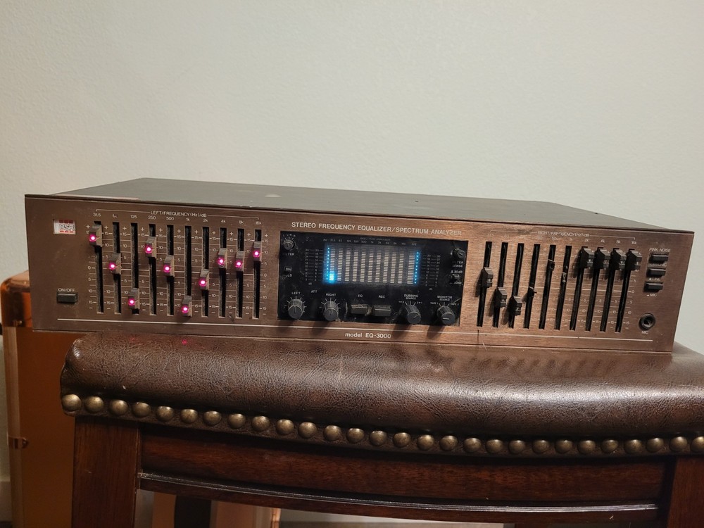 BSR Stereo Frequency Analyzer Spectrum Analyzer EQ-3000