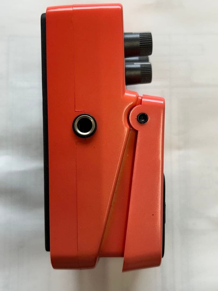 BEHRINGER UZ400 FUZZ effector AC adapter