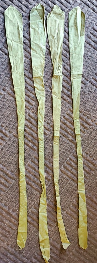 BRITISH WWII DATED OLIVE GREEN COTTON TIES