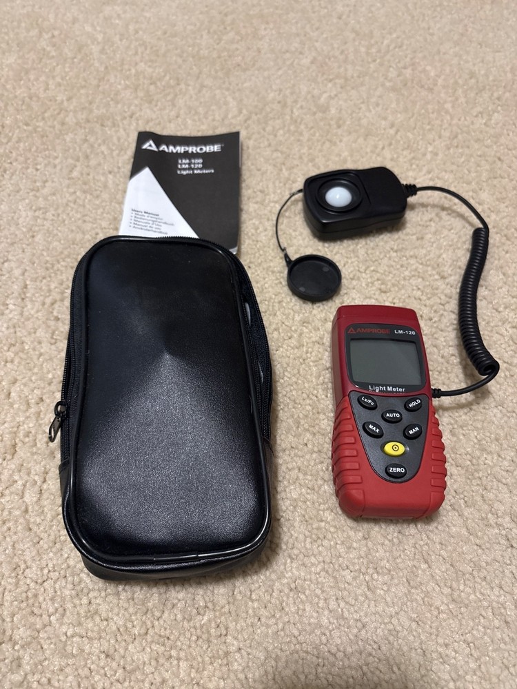 AMPROBE LM-120 Light Meter Auto Ranging