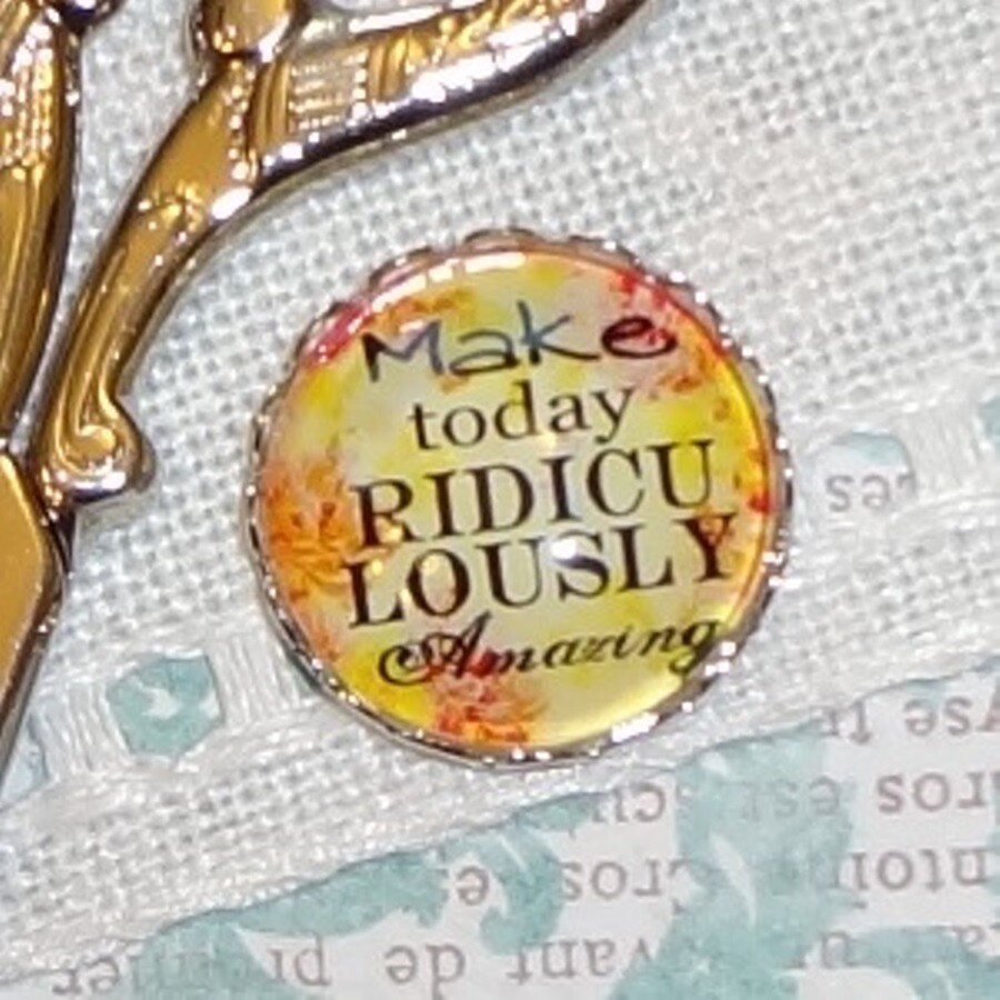 NEEDLE MINDER 3 in a PACK