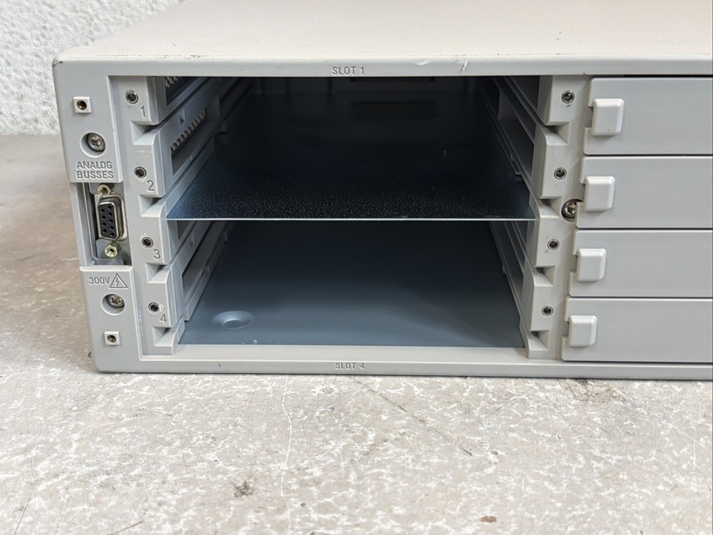 Agilent 34980A Multifunction Switch / Measure Unit Mainframe