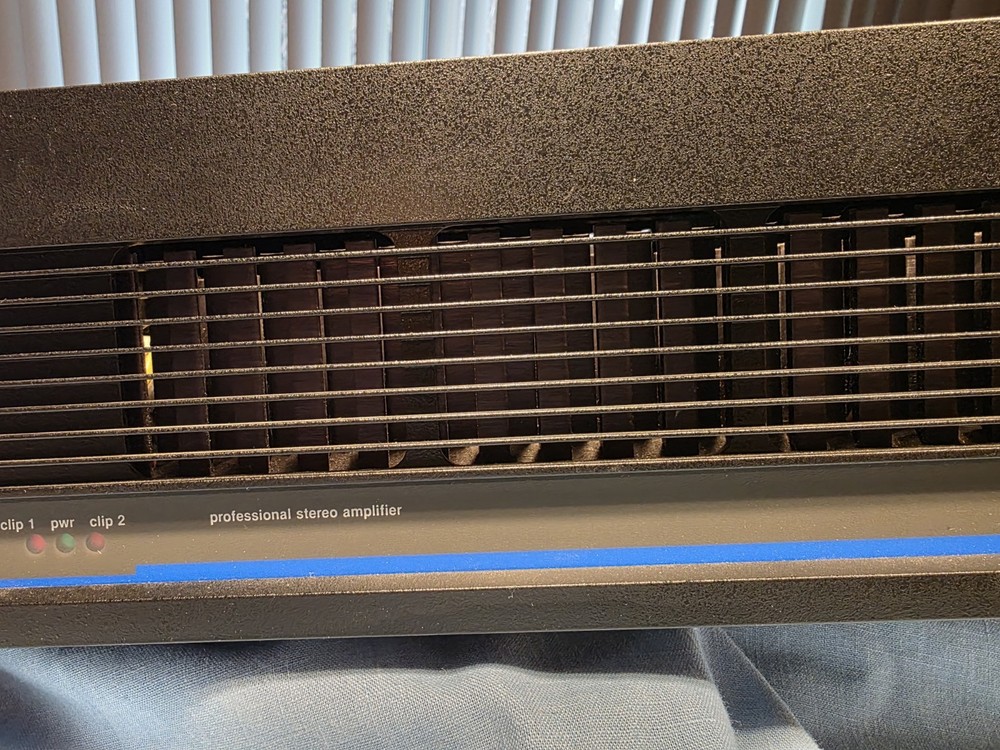 QSC Model 1200 2-Channel Power Amplifier