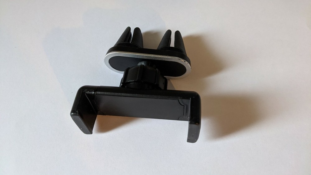 Fiat 124 Spider Vent Phone Holder