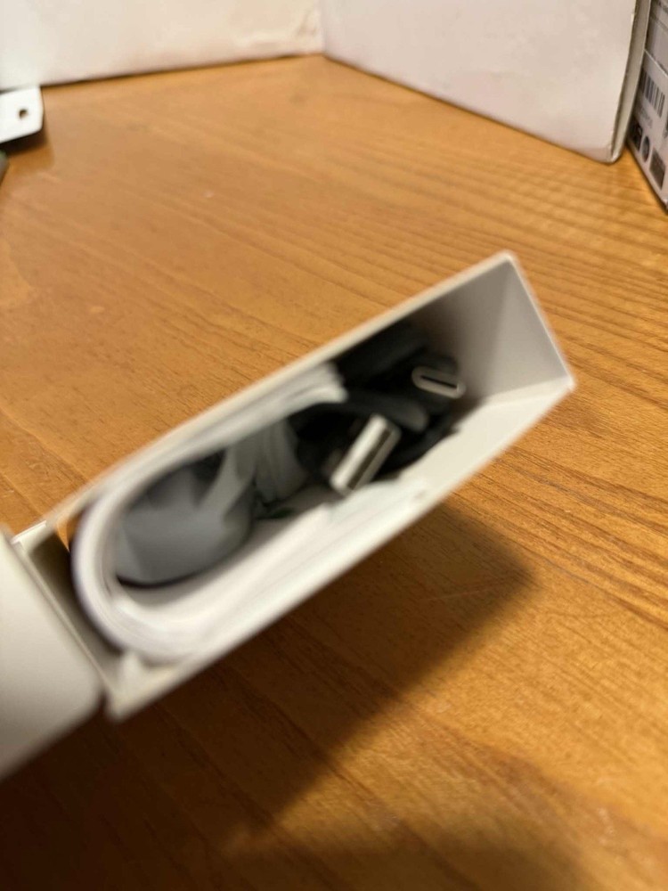 UGREEN Bluetooth Receiver with LDAC, Hi-Res Wireless Audio Adapter