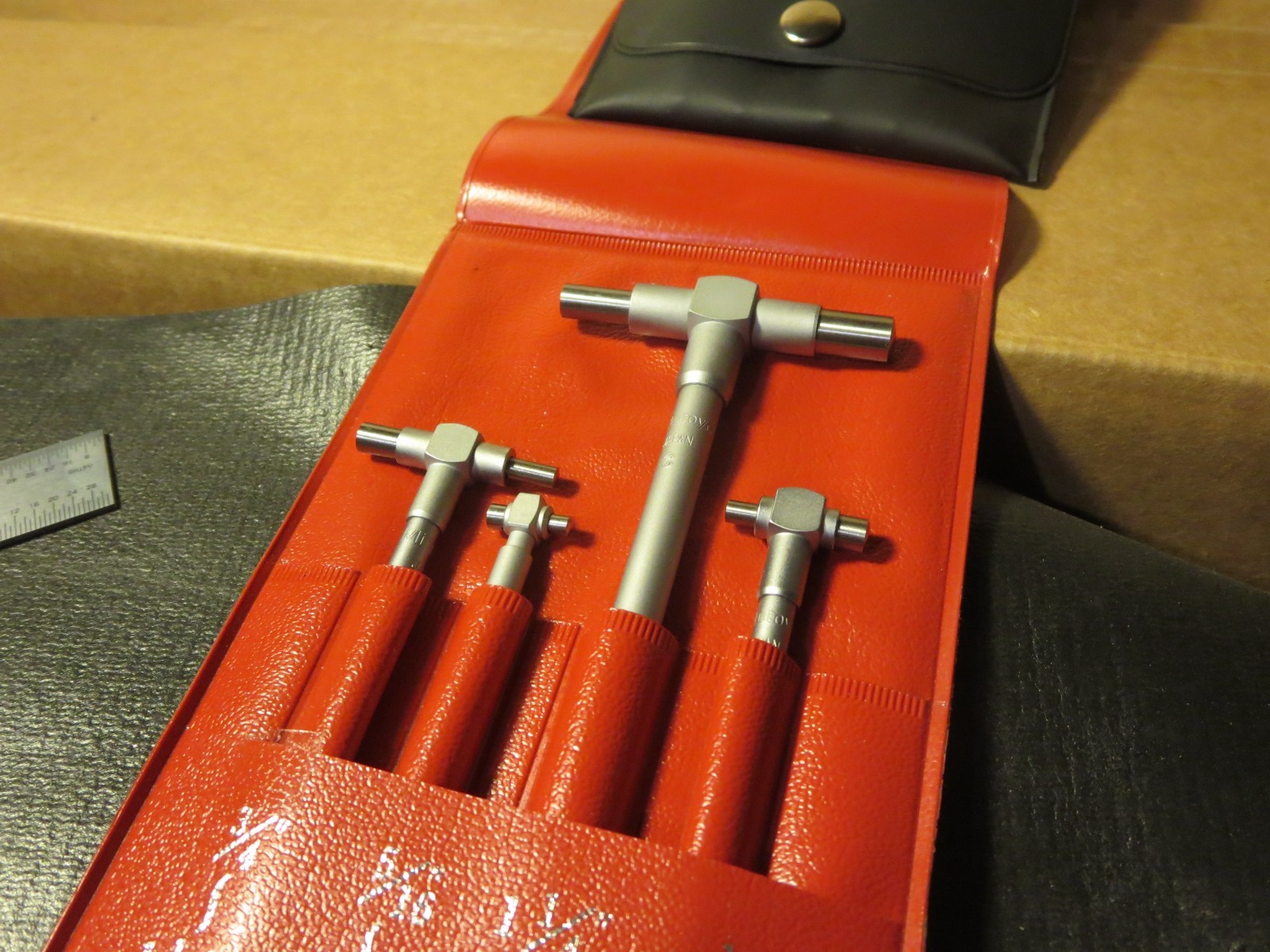 Mitutoyo 155-907 4pc. Telescoping gage set w/ form fit pouch Japan