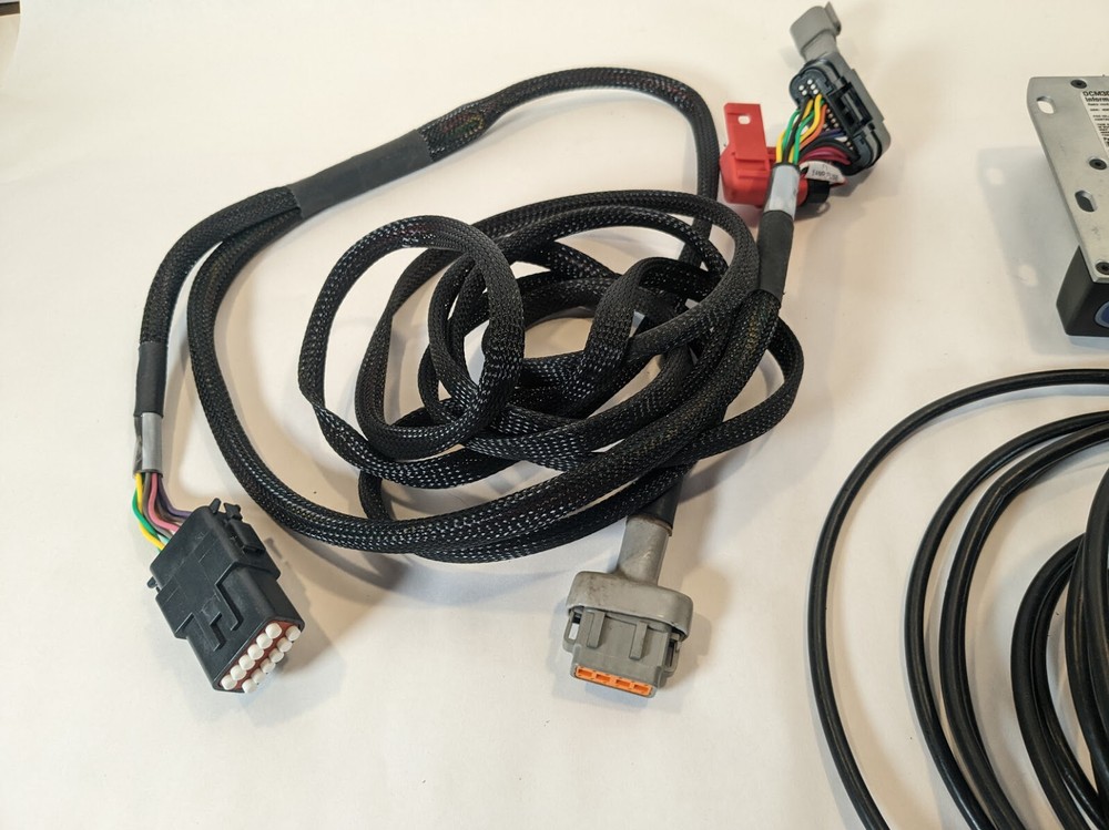 Trimble DCM300c Bundle, w/ Antenna, cabling