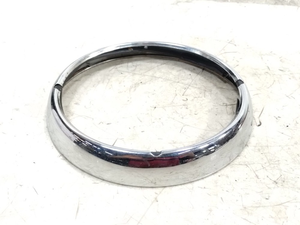 2007 Harley FLHT FLHTCU Ultra Classic Outer Headlight Head Light Lamp Ring