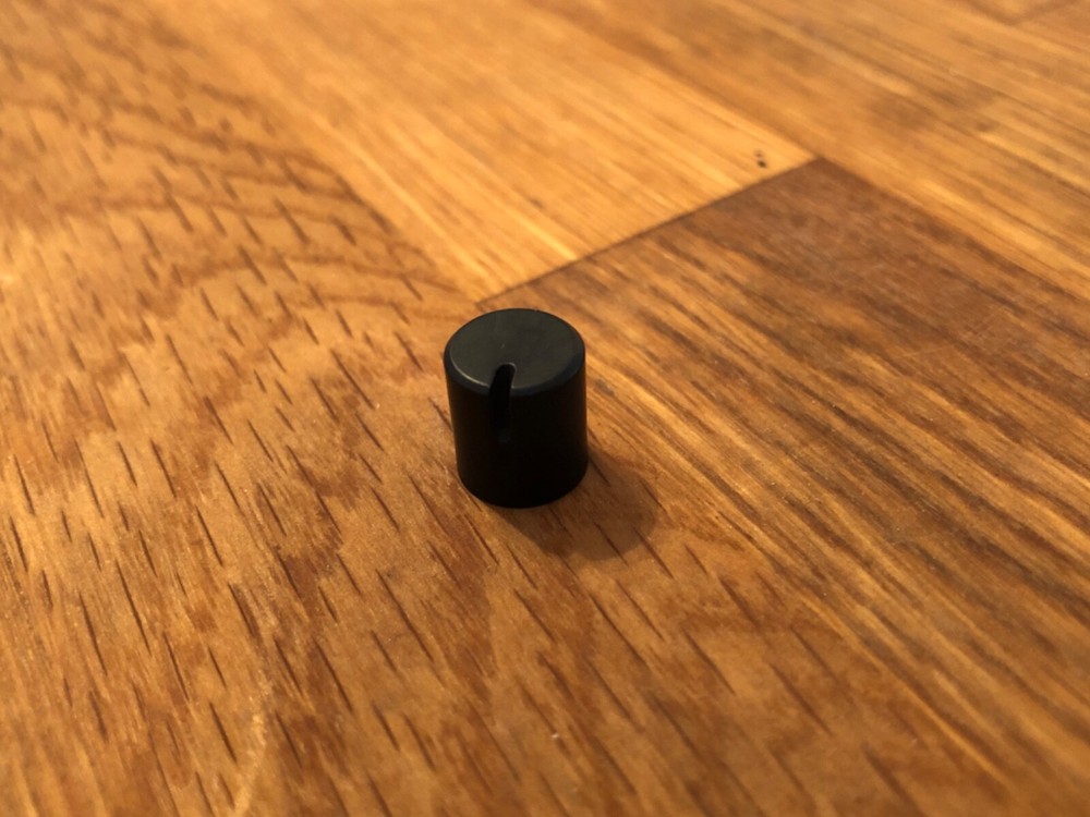 (PARTING OUT) TECHNICS 10E SH-9010 E ROUND KNOB FOR FREQUENCY EQUALIZER