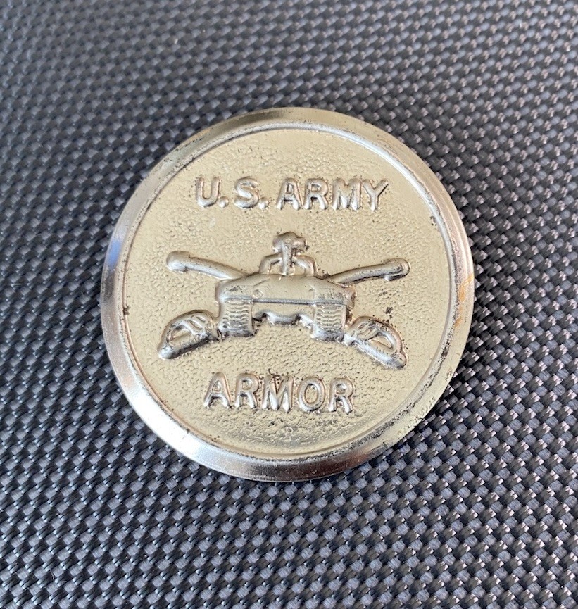 World War 2 WW2 U.S. Army Armor Cavalry Round Tin Badge Pin Original Vintage