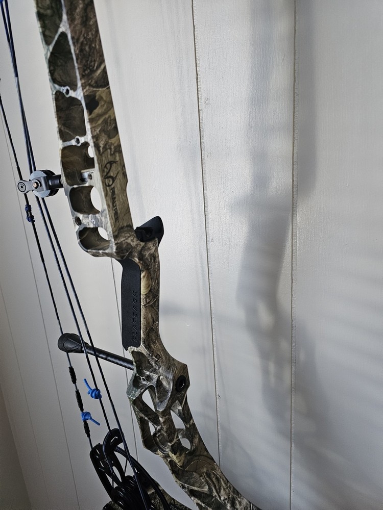 Mathews Vertix Compound Bow