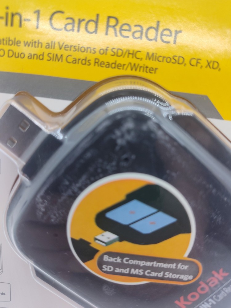 Kodak A270, 72 in 1 Card Reader