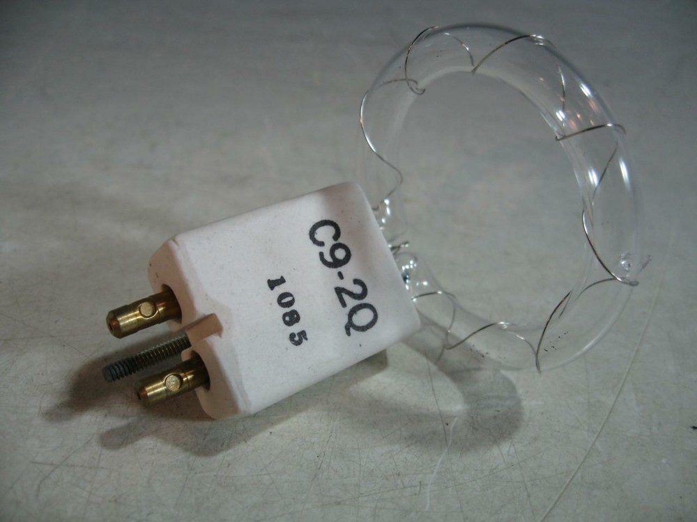 Photogenic C9-2Q 600 Watt Flashtube Power Light #76