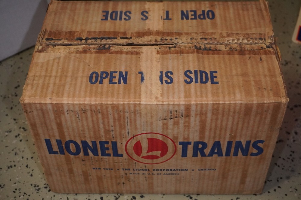 Lionel Type ZW Trainmaster Controller 275W Transformer in Original Box