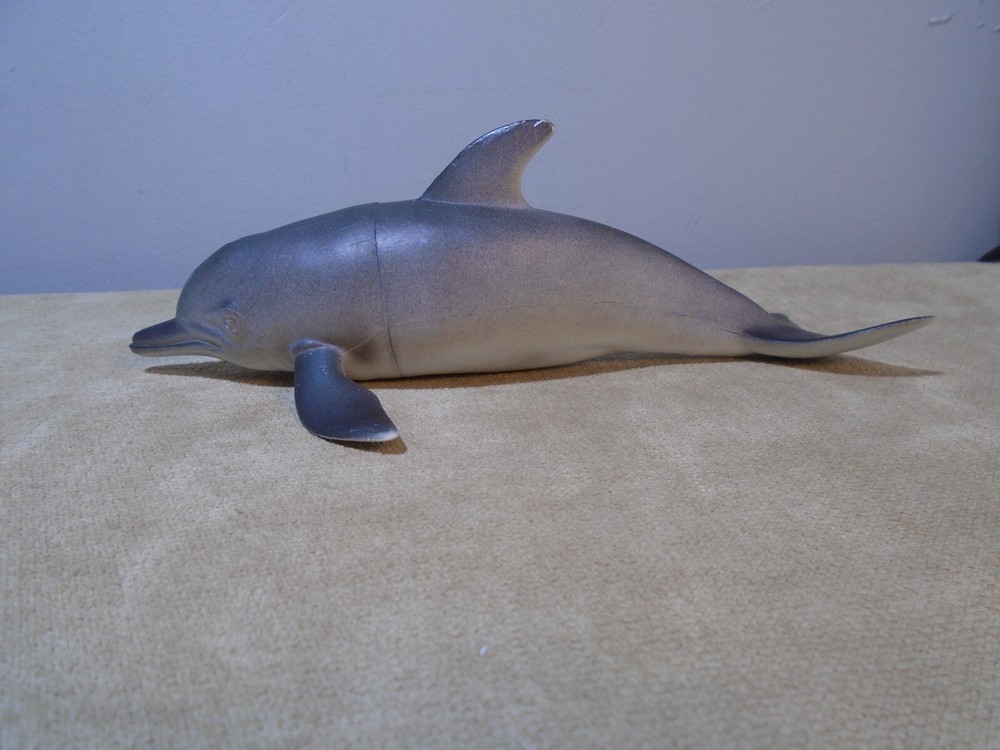 DOLPHIN 6” FIGURE UNBRANDED (MA636)