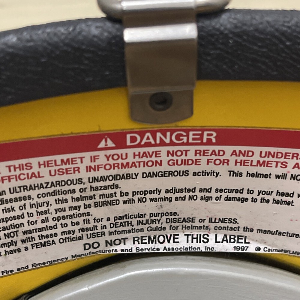 CAIRNS MODEL 990 FIREMAN'S HELMET, YELLOW With Face Shield