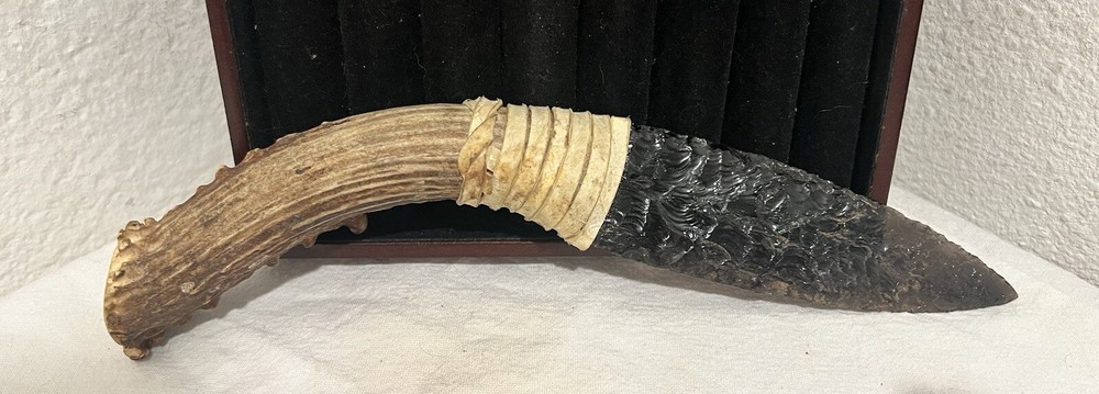 Obsidian Knife-Primitive