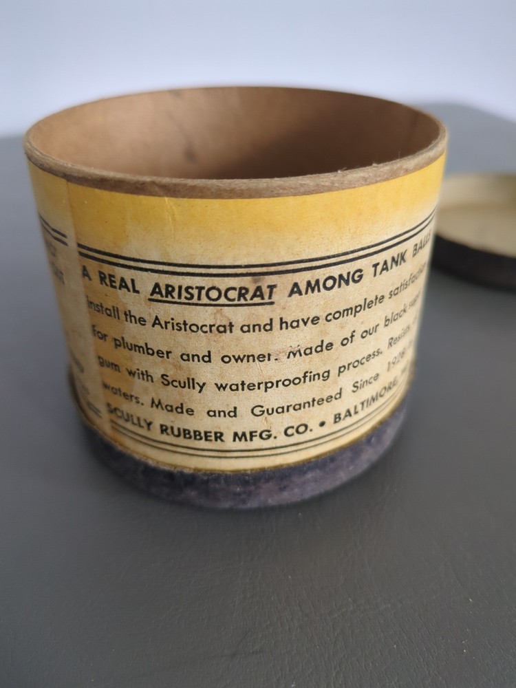 VINTAGE ARISTOCRAT SCULLY RUBBER CARDBOARD CONTAINER BALTO.MD empty