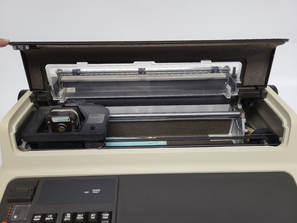 Vintage 1980s Digital DEC LetterPrinter 100 Dot Matrix Printer (Powers On)