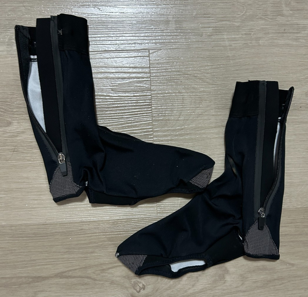 Velocio Signature Rain Booty - Small, Black