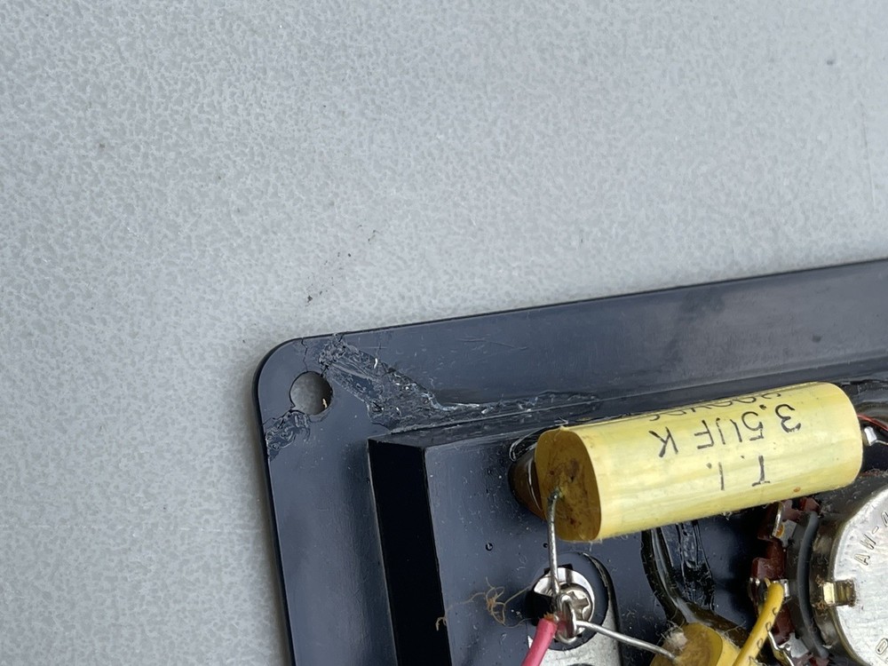 cerwin vega hed-1230 crossovers (pair)