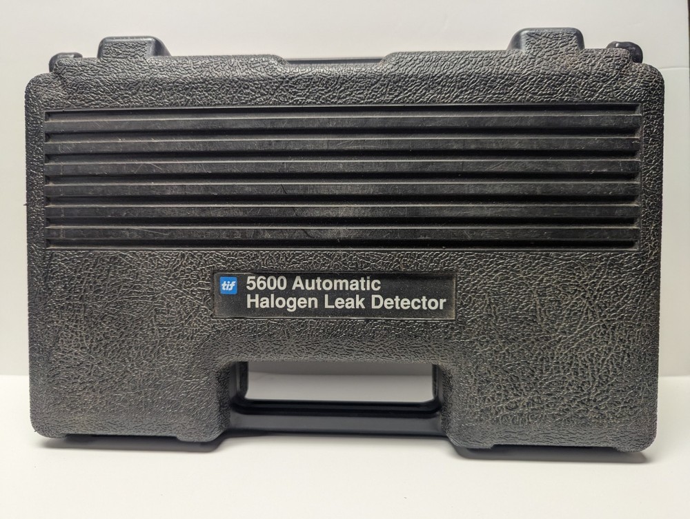 TIF 5600 AUTOMATIC HALOGEN LEAK DETECTOR (PREOWNED)