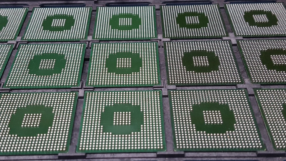 ( ONE ) EWIXP465BAET, Intel, IXP465 Network Processor, 667 MHz, Extended Temp
