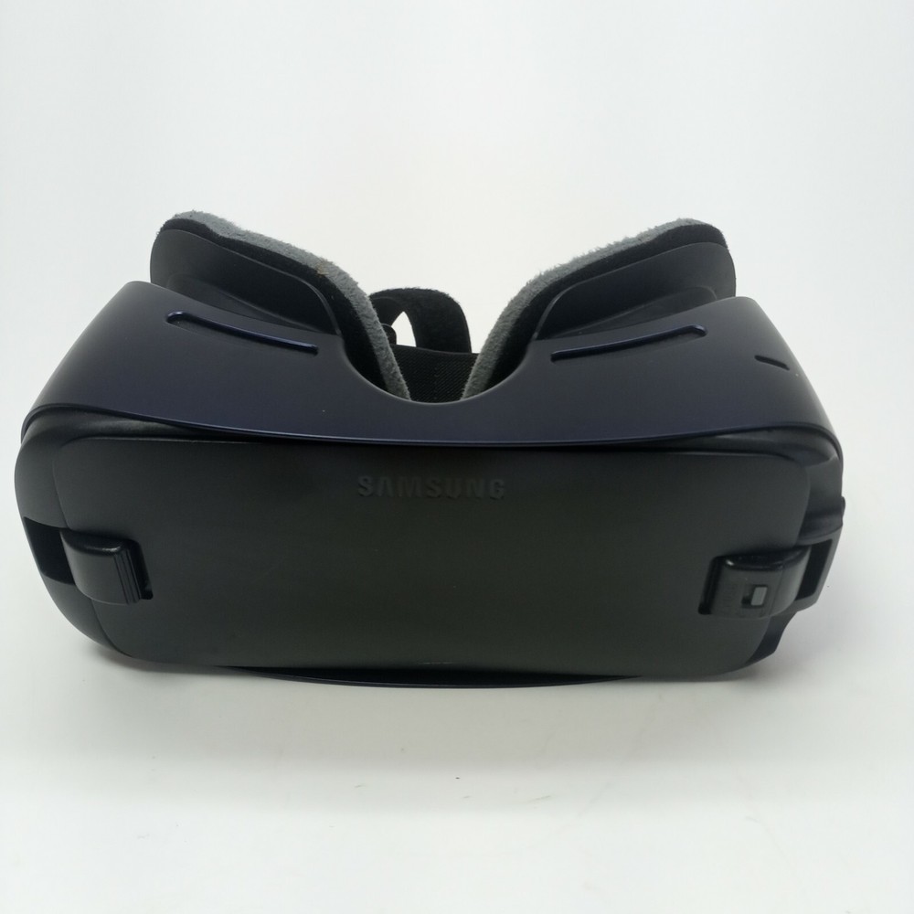 Samsung: Gear Oculus VR Headset