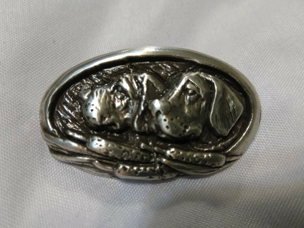 Hunting Dog Concho with Hammer Backs