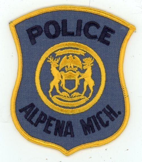 MICHIGAN MI ALPENA POLICE NICE SHOULDER PATCH SHERIFF OLD BACKING