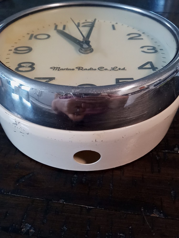 Marine Radio Co., Ltd. Clock