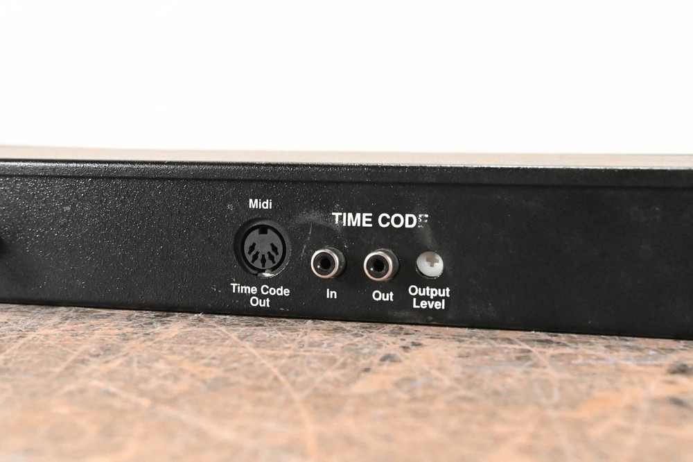 Fast Forward Video F22 Time Code Generator / Reader CG00812