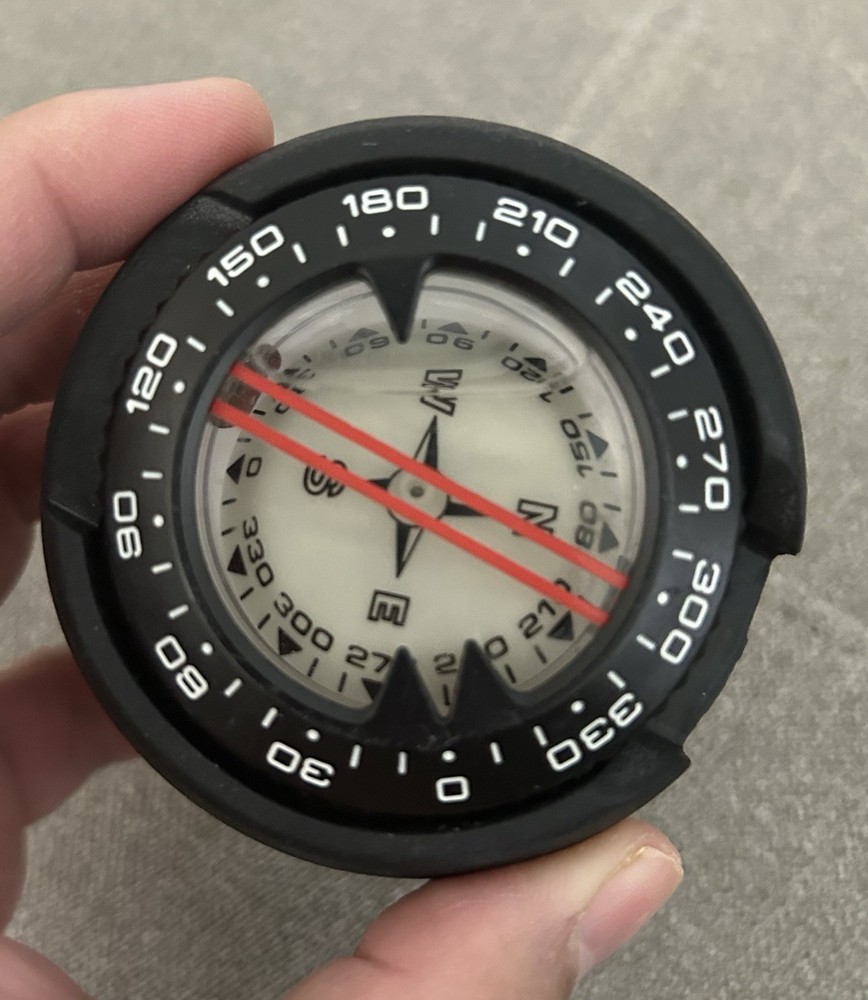 Scuba Compass with hose boot mount