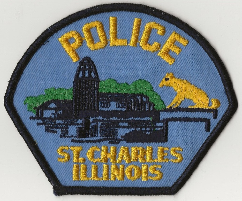 ST CHARLES ILLINOIS Police Shoulder Patch.