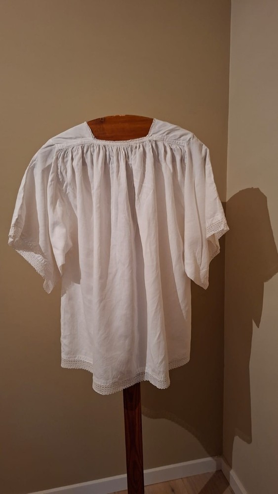 Surplis with lace