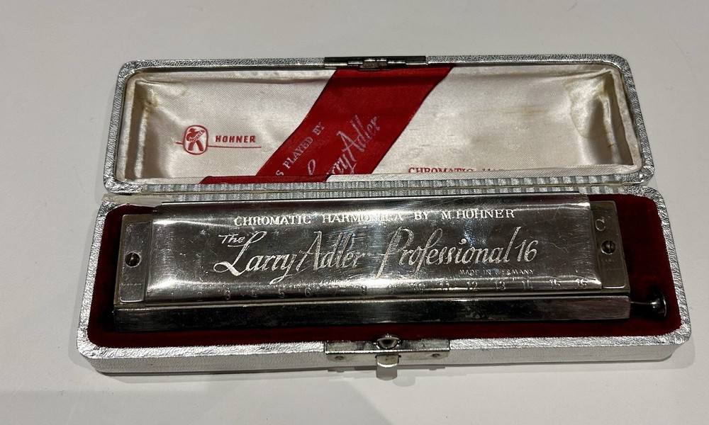 Larry Adler professional 16 Chromatic Harmonica