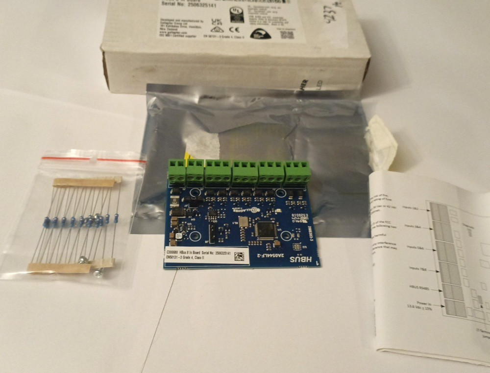 Gallagher C300680 HBUS 8 In Board - Open Box