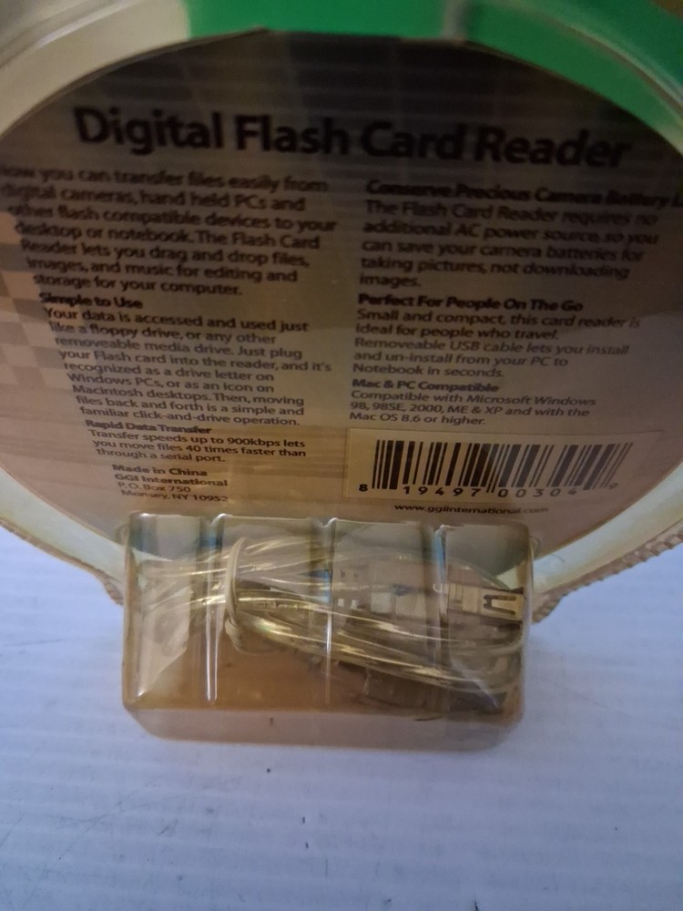 GGi USB 2.0 Flash Memory Card Reader SEALED