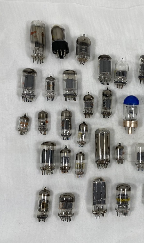 (40) ELECTRONIC TUBES, UNTESTED, SYLVANIA, GE, ZENITH, RCA, ETC
