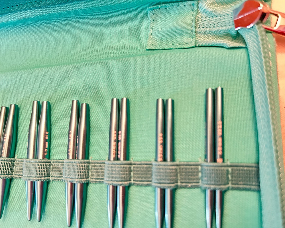 Hobbii Stellar Mini Interchangeable Circular Needle Set - Emerald