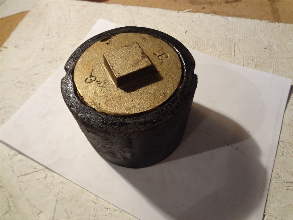 3" CAST IRON FLOOR CLEAN OUT WITH BRASS PLUG
