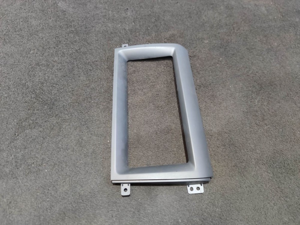 JAGUAR E-PACE X540 DASHBOARD DISPLAY SCREEN BEZEL SURROUND TRIM J9C3-189331-AD