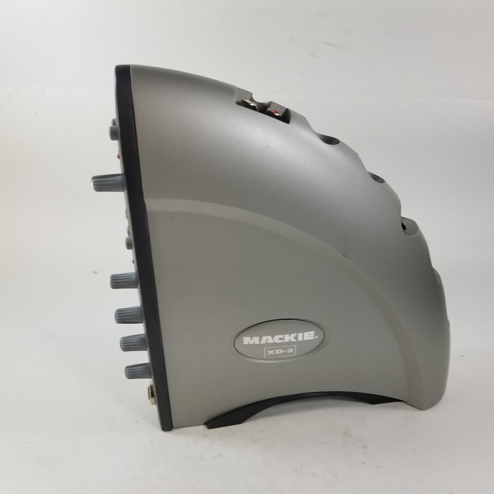 Mackie XD-2 Spike Powered Recording System NO POWER CABLE