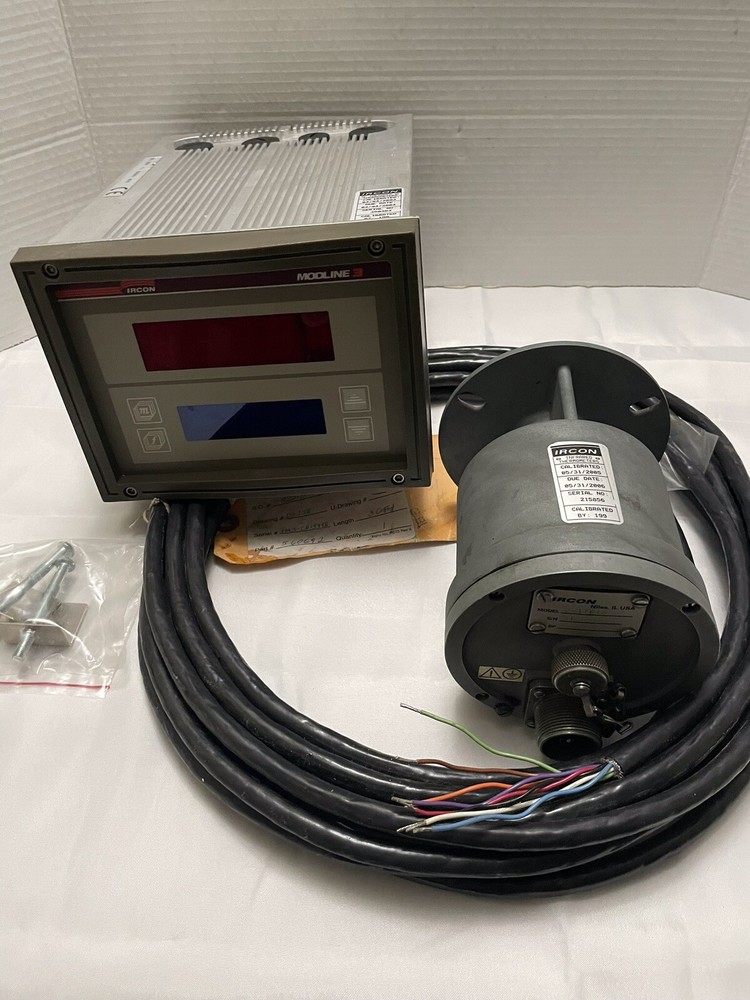 IRCON MODLINE 3  IR-Thermometer Model 36, Digital Controller, 30’-Cable, IR Head