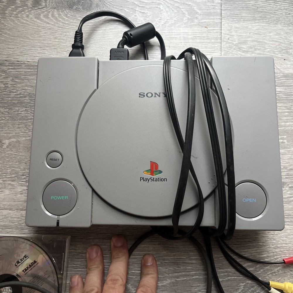 playstation 1 console Controller bundle 14 Games All Hookups