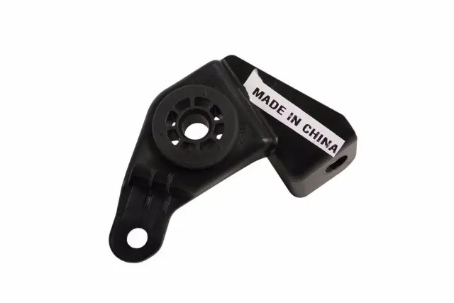 Genuine GM Driver Side Radiator Upper Bracket 84258382