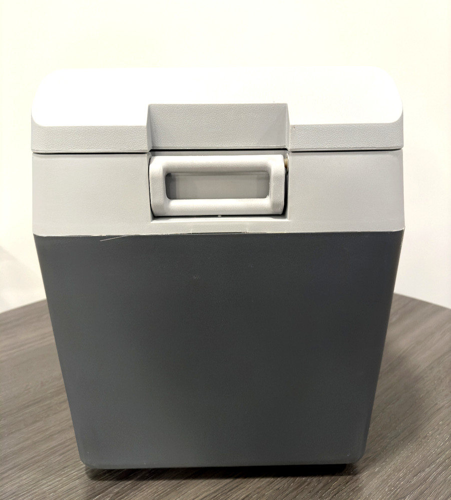 Accucold Portable Refrigerator/Freezer – SPRF26M